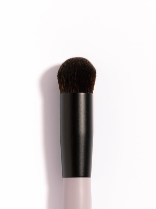 Untitled No 1 Jo Leversuch dense foundation makeup brush with synthetic hair
