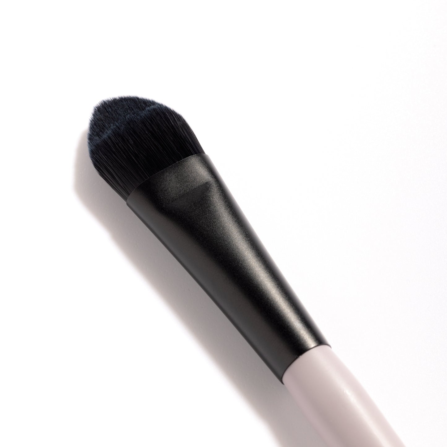Untitled No 1 Jo Leversuch detailed makeup brush with synthetic hair
