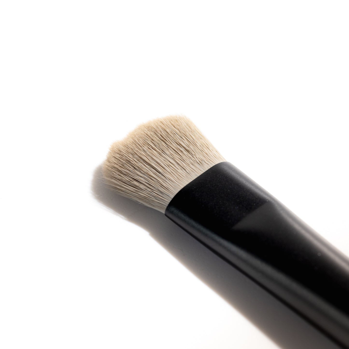 Flat Eyeshadow Brush